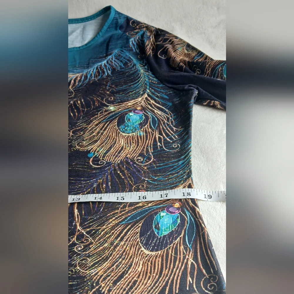 Elegant Peacock Feather Print Dress - Picture 4 of 7